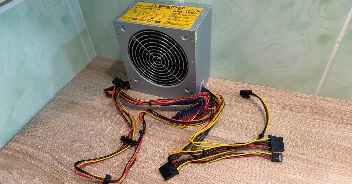 zdroj Chieftec GPA-350S, 350W