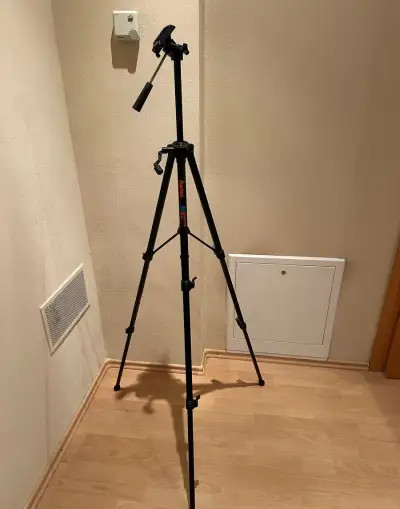 Stativ HAMA, profil 25