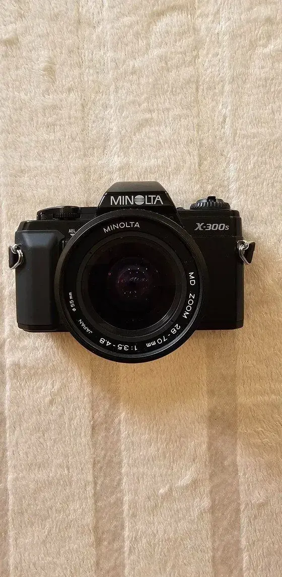 Minolta X-300s