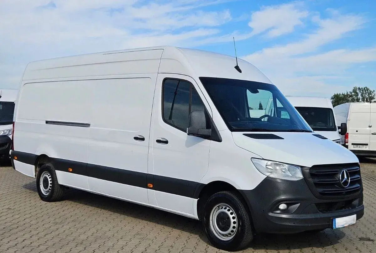 Mercedes-Benz Sprinter – 2022, 215 000 km