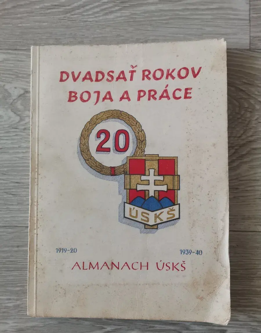 Knihu Almanach ÚSkŠ