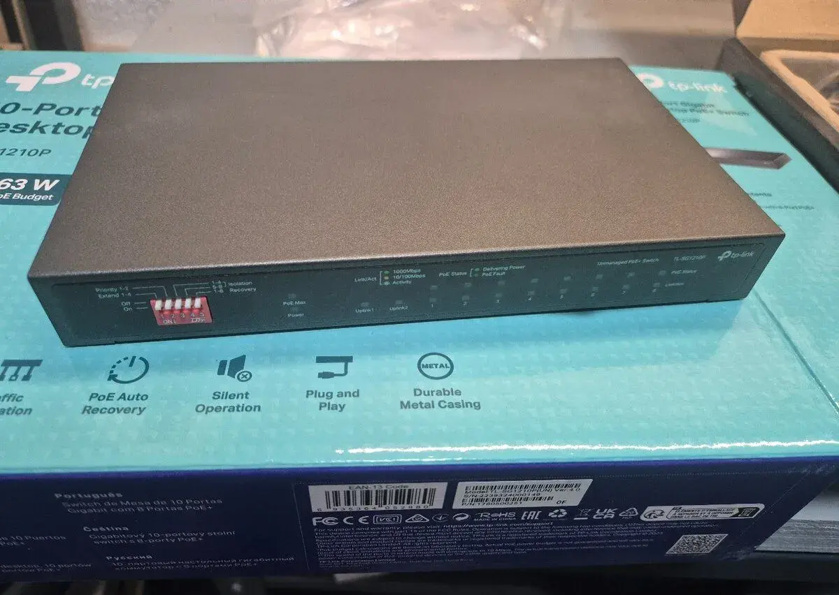 TP-Link 10-Port Gigabit Desktop PoE+ Switch