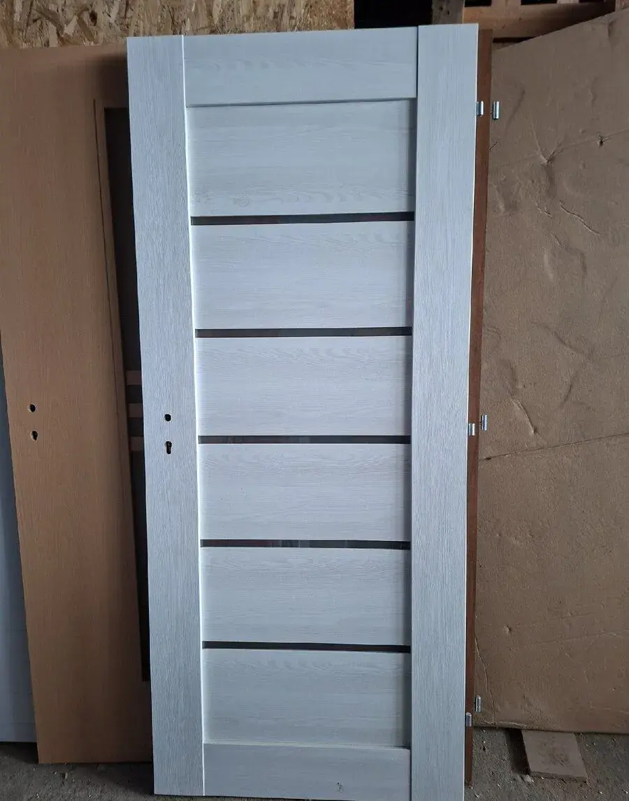 Dvere s obložkou 80P