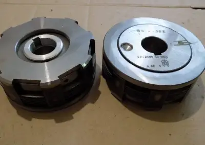 ELEKTROMAGNETICKA SPOJKA 24V