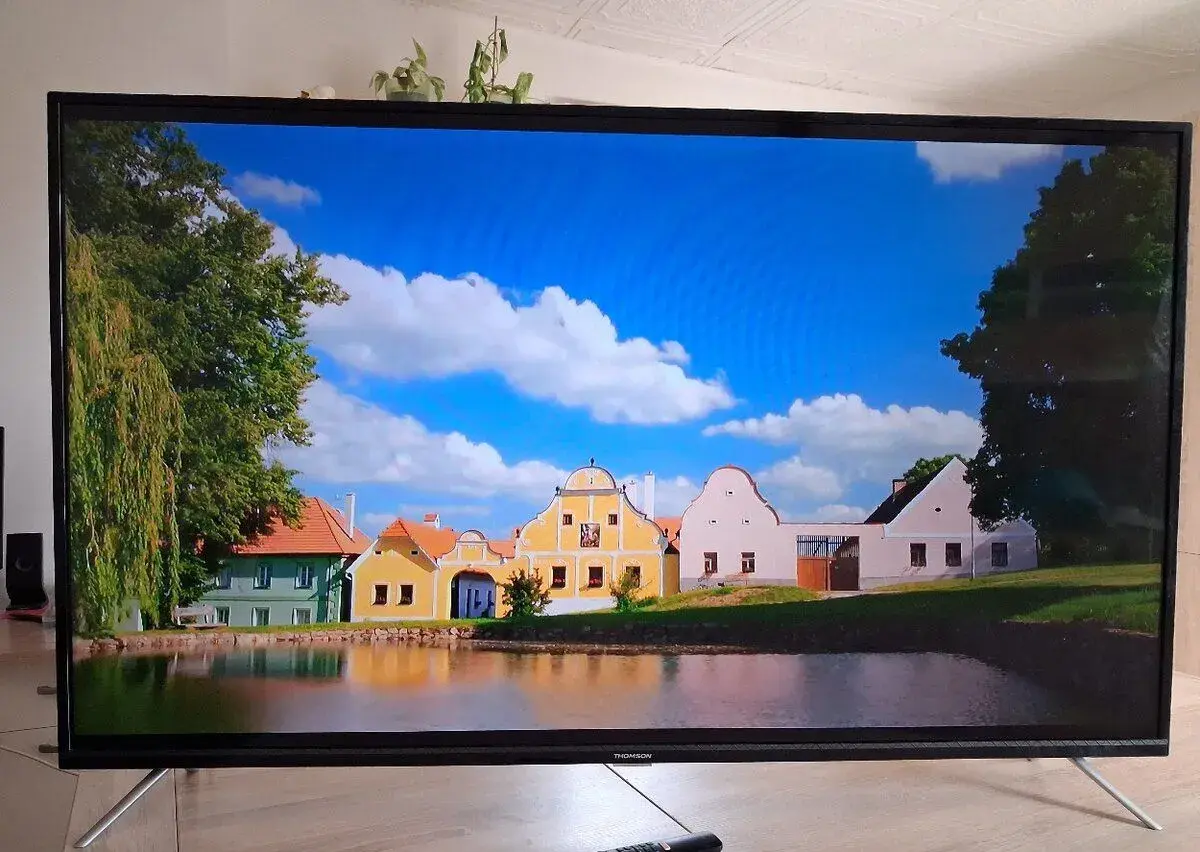 ANDROID 4K Ultra HD SMART TV THOMSON 55UE6400