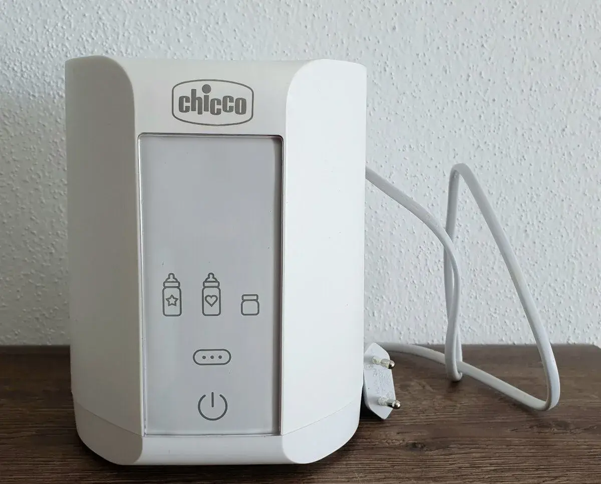 Ohrievač mlieka a príkrmov Chicco