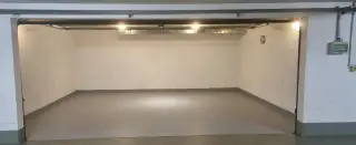 Dvojgaráž na začiatku Petržalky