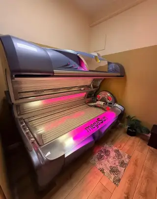 SOLÁRIUM MEGASUN 5600 Ultra