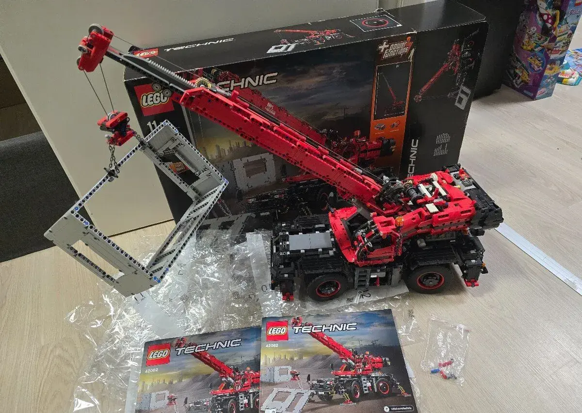 LEGO Technic 42082 Veľký terénny žeriav 2v1