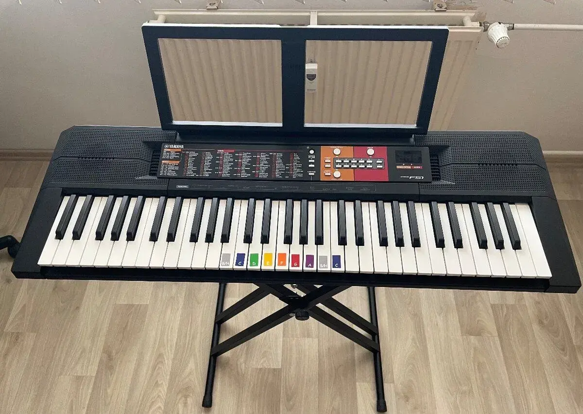 Klávesy YAMAHA PSR-F51