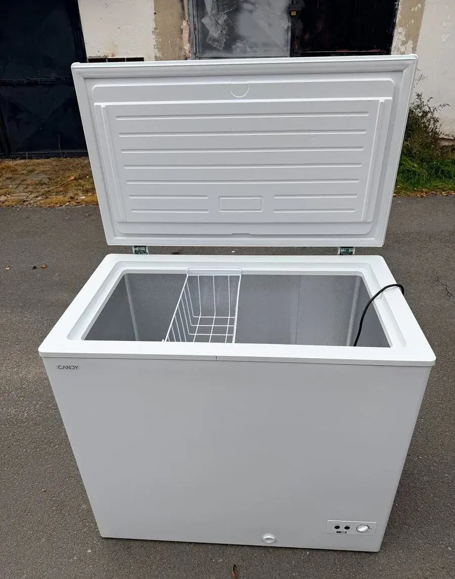Mraziaci box - truhla