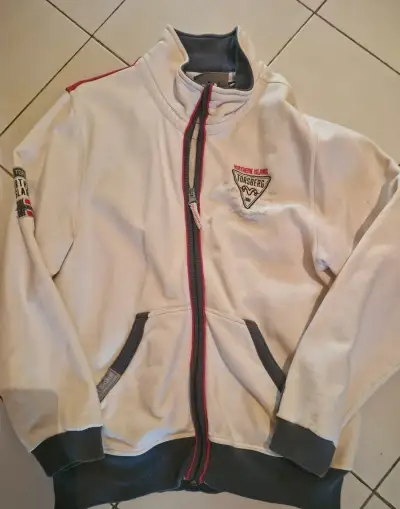 Panska mikina Carl Torsberg v. Xxl