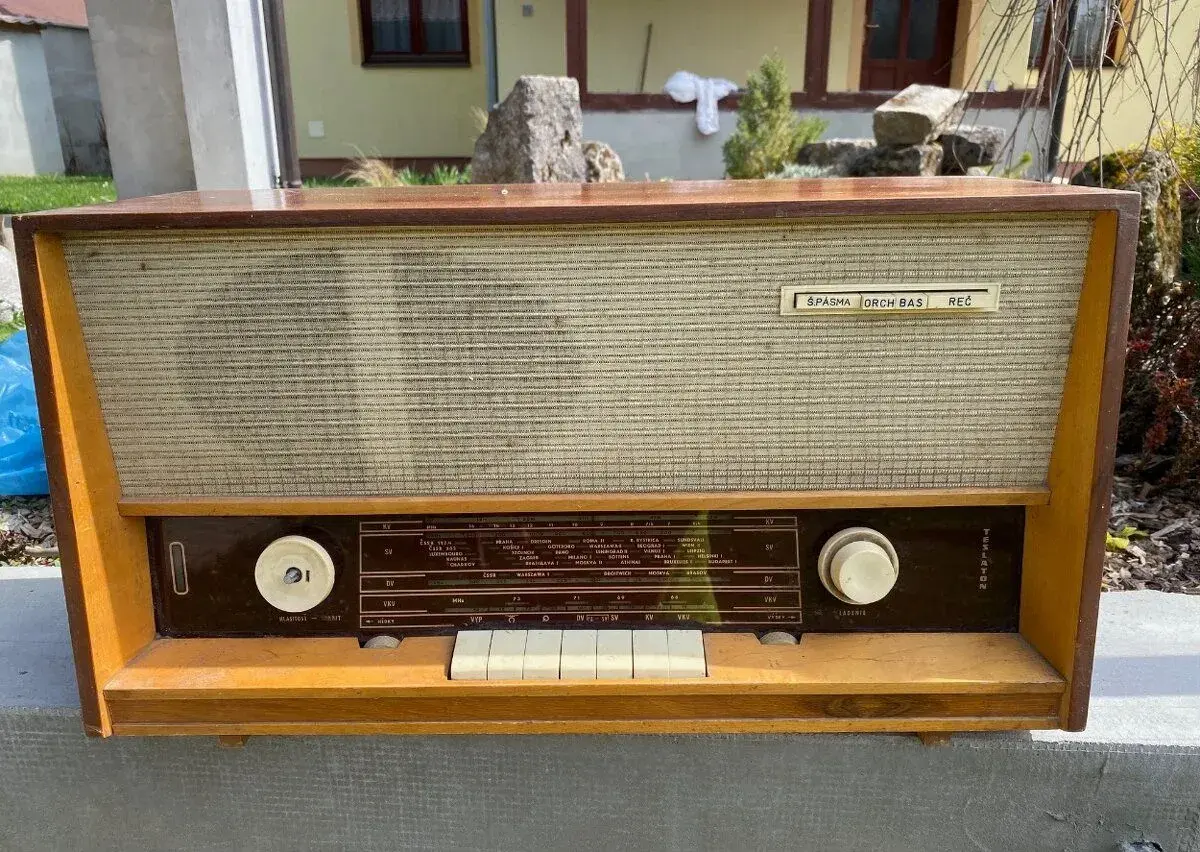 Retro rádio