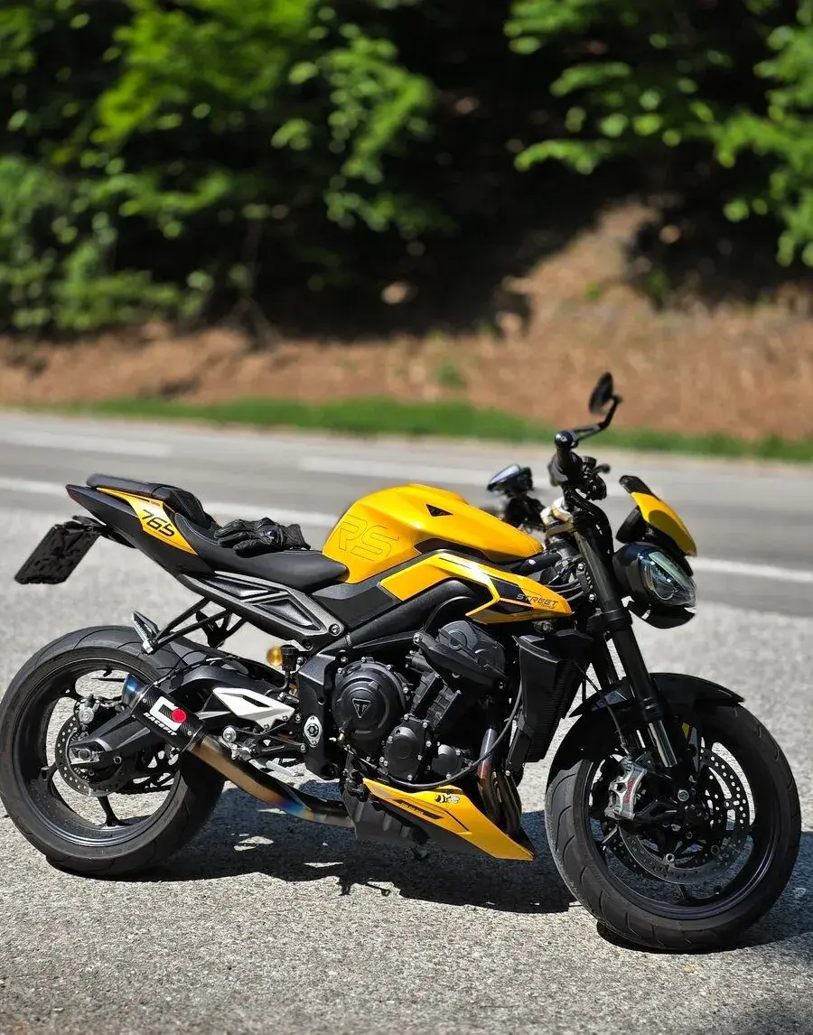 Triumph street triple 765 RS