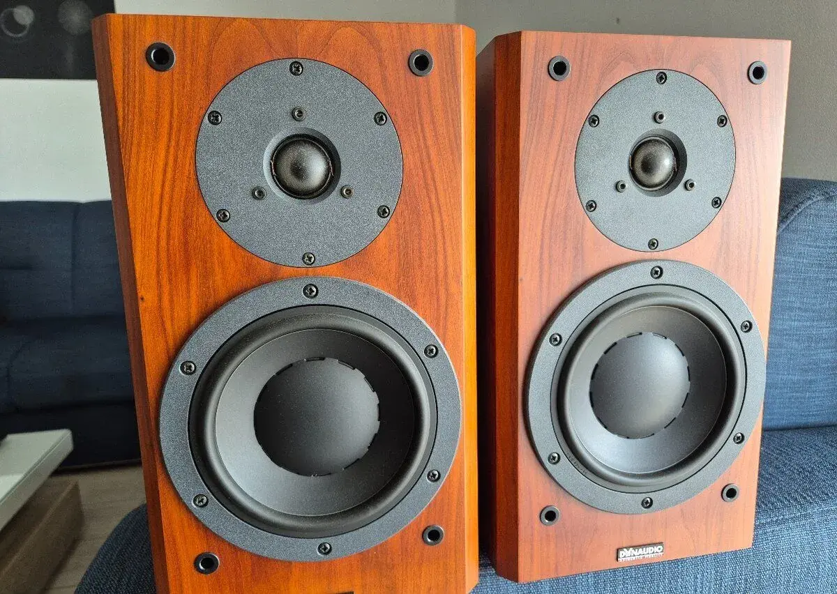 DYNAUDIO FOCUS 140