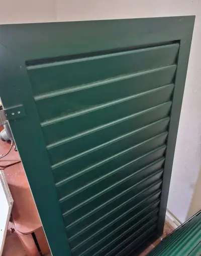 Okenice hliníkové rozmer 80x143 3x plus 2x 80x143 v jednom d