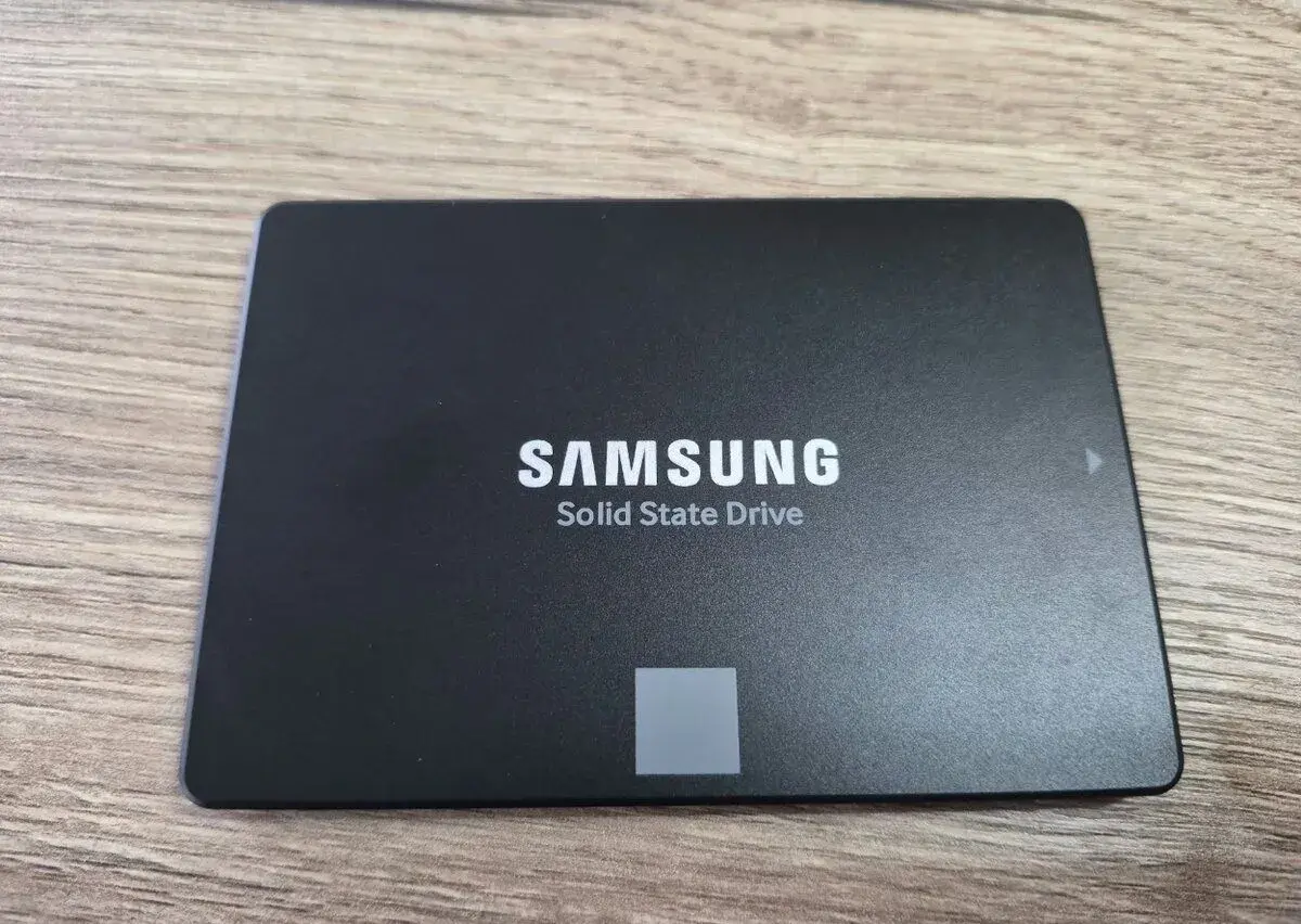 2,5" SATA SSD Samsung 860 EVO 1 TB
