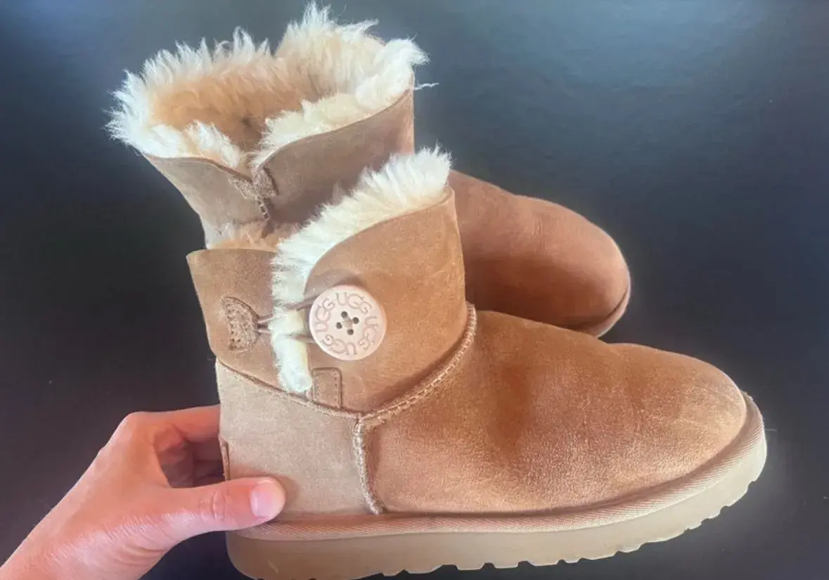 Kotníkové čižmy - UGG