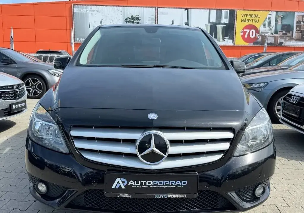 Mercedes-Benz B – 2012, 148 500 km