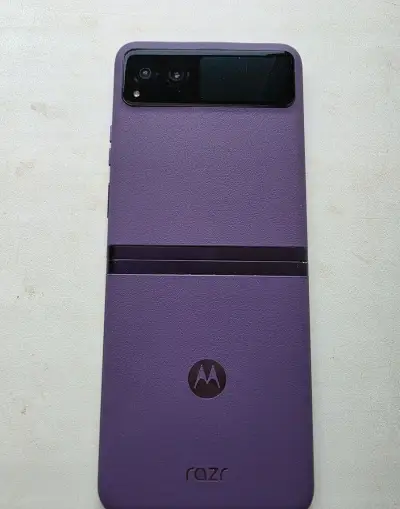 Motorola Razr 40