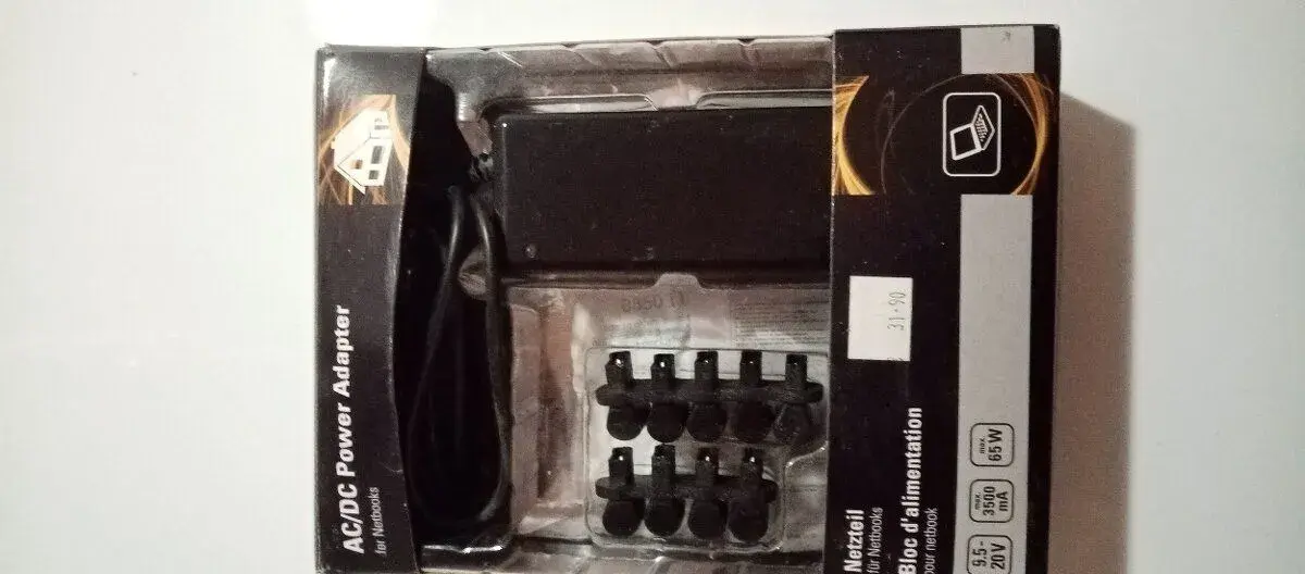 Univerzálny adapter