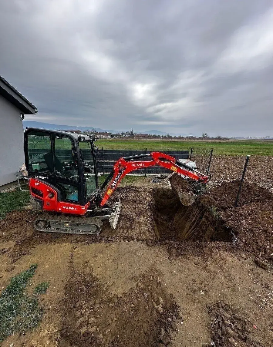 Zemné práce a výkopove práce minibagrom Kubota , bager