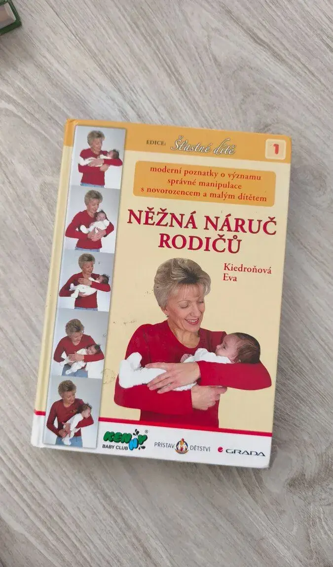 Nežná náruč rodičů (Eva Kiedroňová)