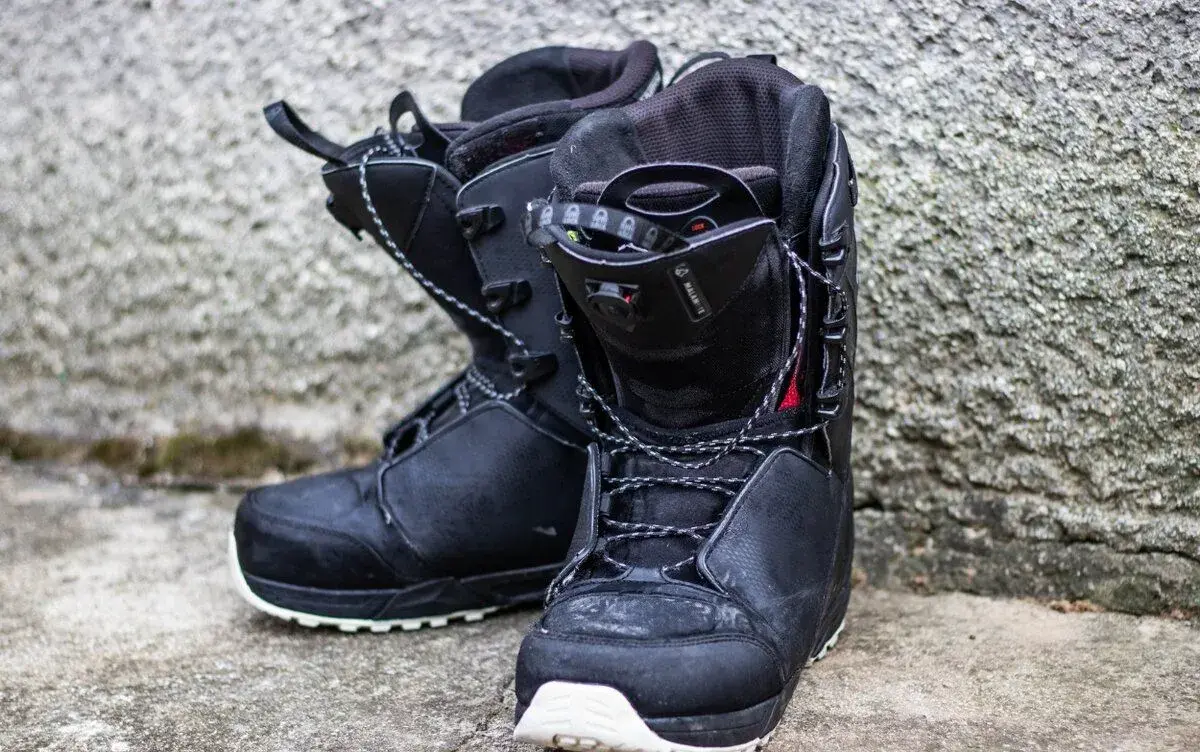 Snowboard boty Salomon, veľ. 44
