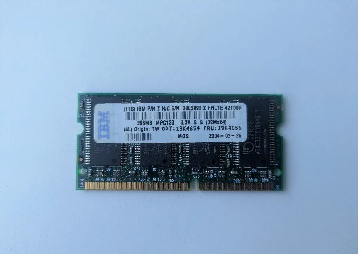 Pamat' pre retro laptop PC133 256 mb