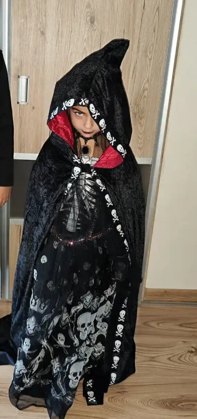 Halloweenský kostým veľ.7/8 r