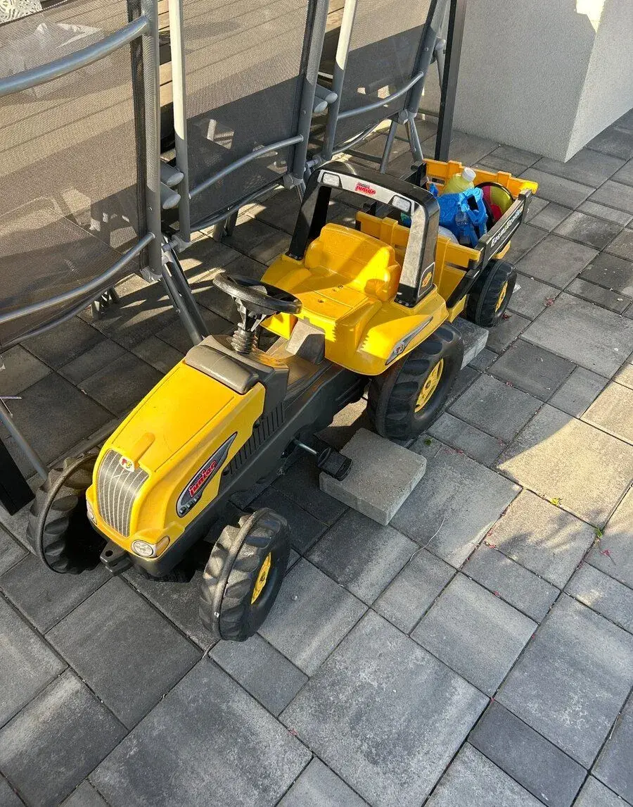 Šlapaci traktor