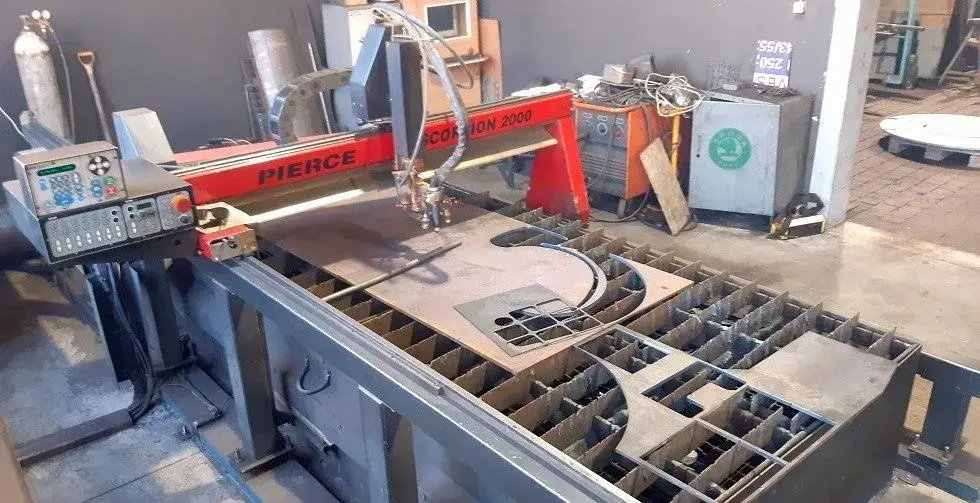 CNC plazma Pierce Scorpion 2000
