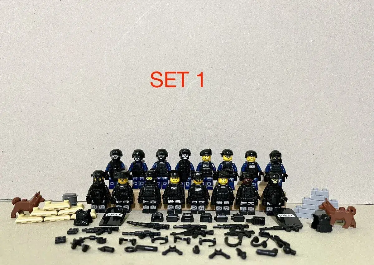 Figúrky S.W.A.T a iné - (16ks) typ lego + zbrane