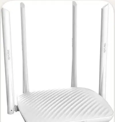 WiFi Extender so 4 anténami