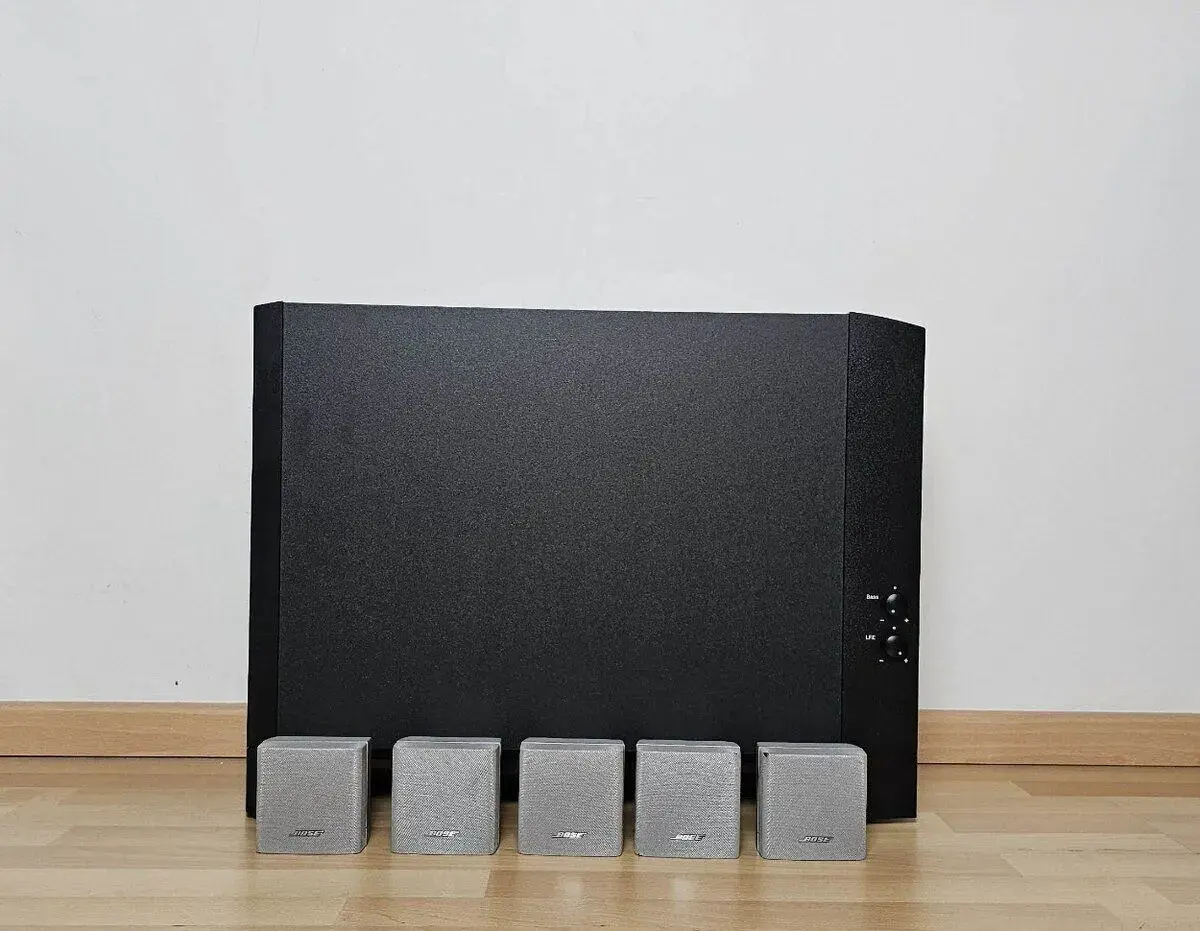 BOSE ACOUSTIMASS 6III