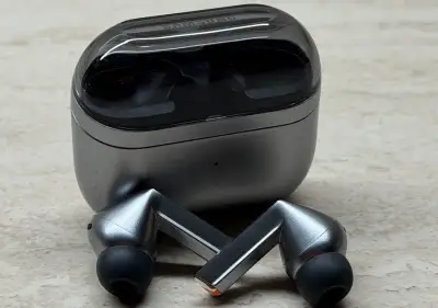 Samsung Galaxy Buds 3 Pro Silver