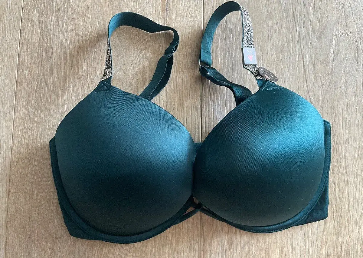 Kamienkova podprsenka od Victoria’s Secret 75E