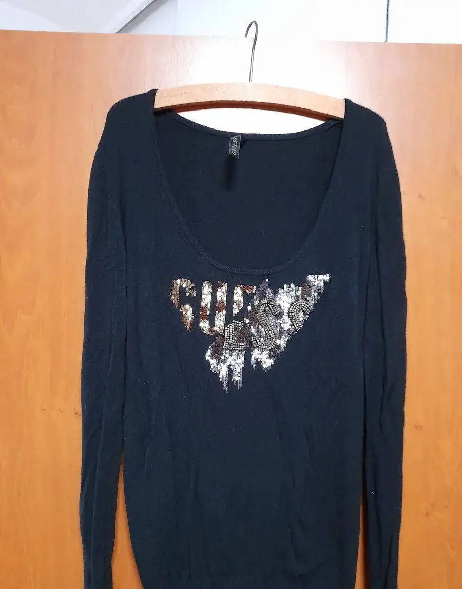 GUESS original perlickovy sveter S/M
