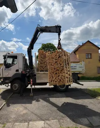 Suché bukové palivové drevo 33 cm