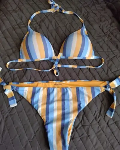 NOVE Calzedonia trblietave pasikave damske bikini