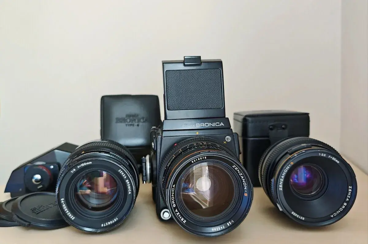 Zenza Bronica SQ (6x6) - stredoformátový master kit
