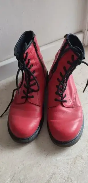 Dr. Martens 38.5