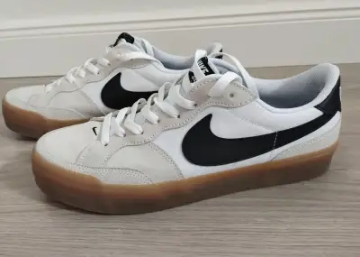 Nike SB Pogo Zoom 44