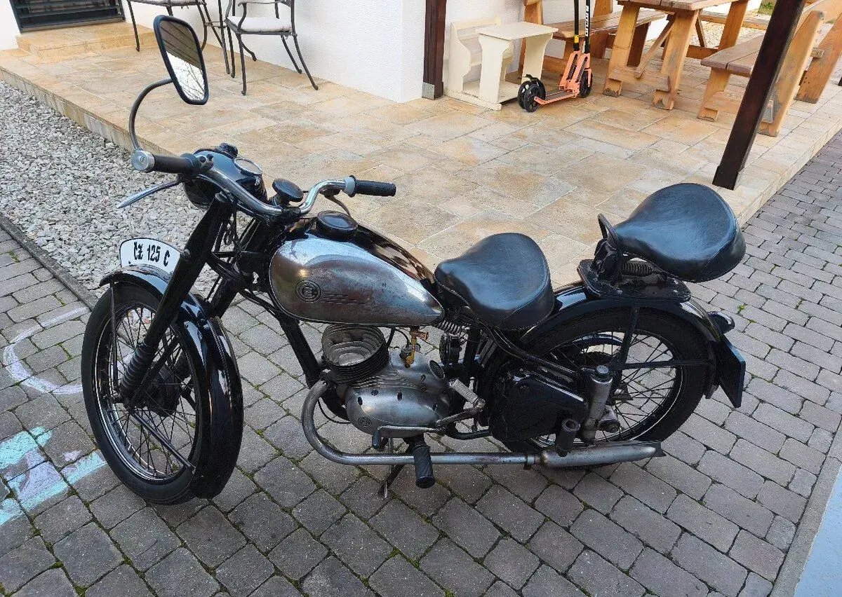 ČZ 125 C