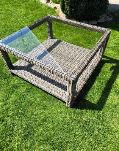 Ratanový stolík BRAFAB Ninja