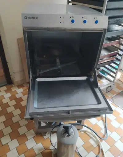 Umývačku riadu Stalgast