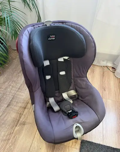 Autosedacka Britax Römer KING II LS
