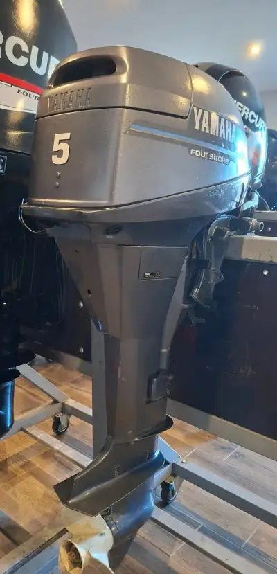 Lodný motor YAMAHA 8hp, L
