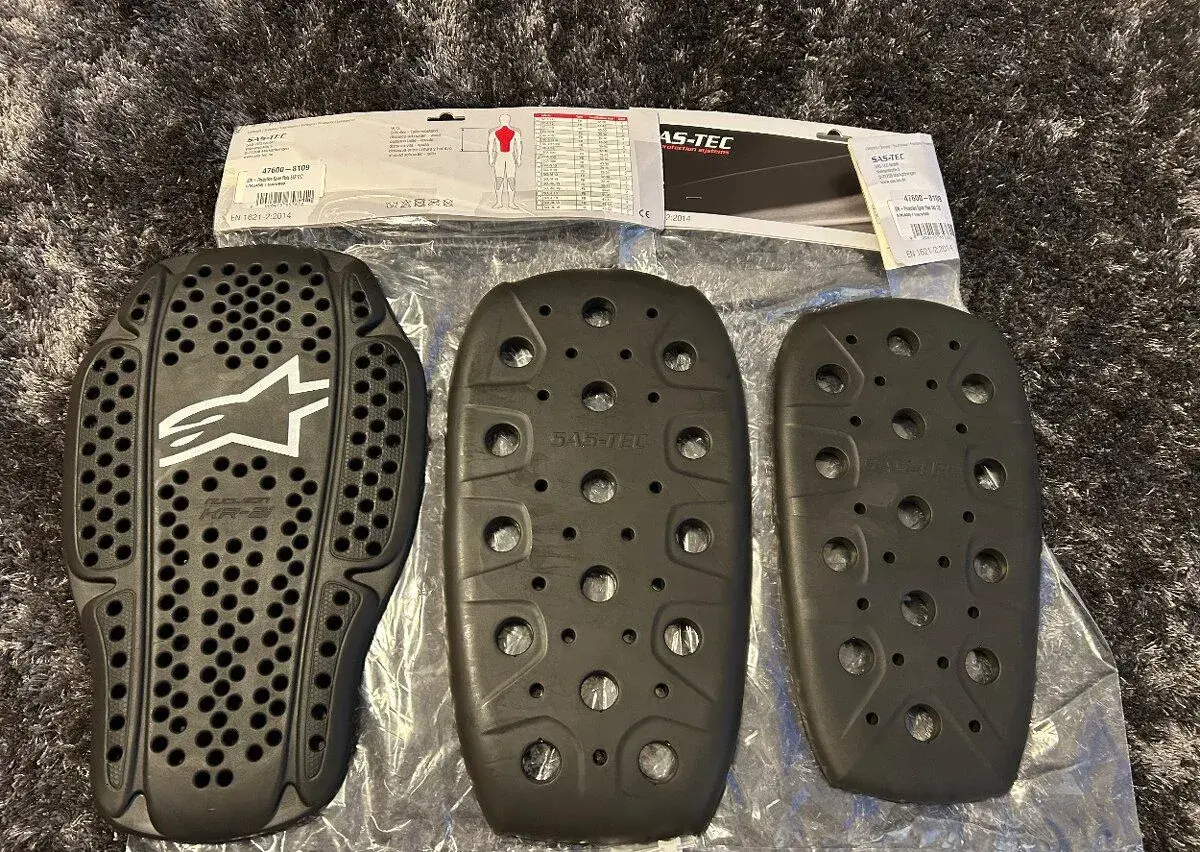 Chranic chrbta alpinestars/ SAS tech