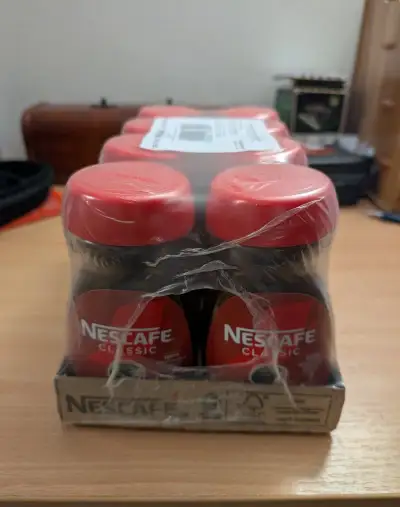 8x instantná káva Nescafe Classic 100g